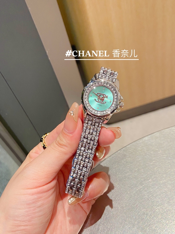 ブランド時計角部分ディテール